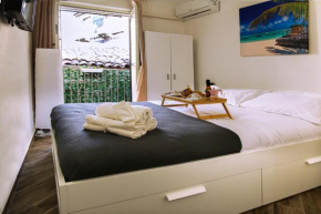 Home La Marina